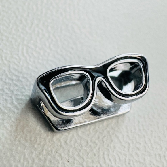KEEP Collective Glasses Charm NWT - Collector’s Edition - Picture 3 of 5